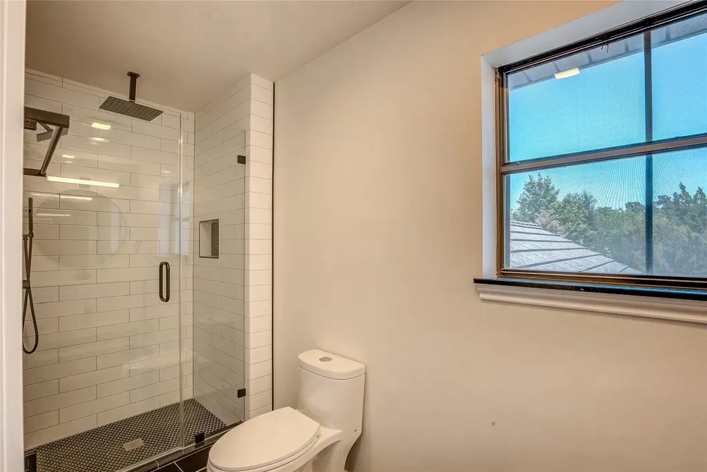 307 Oakmont Drive Trophy Club TX 76262