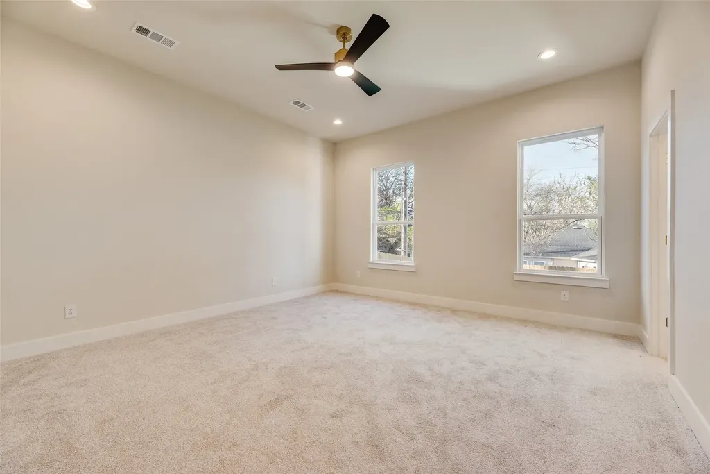 2507 Fatima Avenue Dallas TX 75241