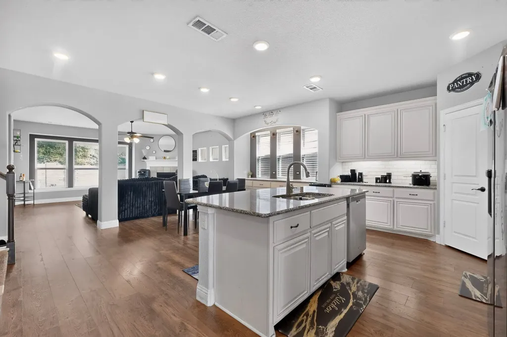 939 Mangrove Drive Fate TX 75087