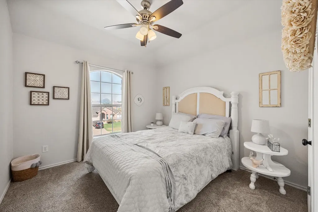 2959 Masters Court S Burleson TX 76028