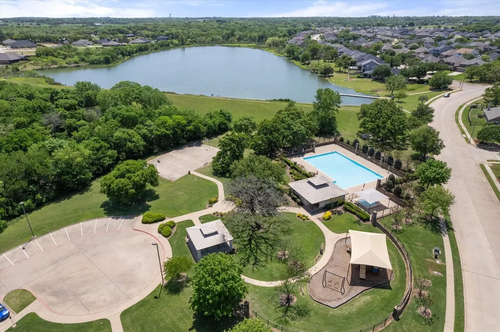 2959 Masters Court S Burleson TX 76028