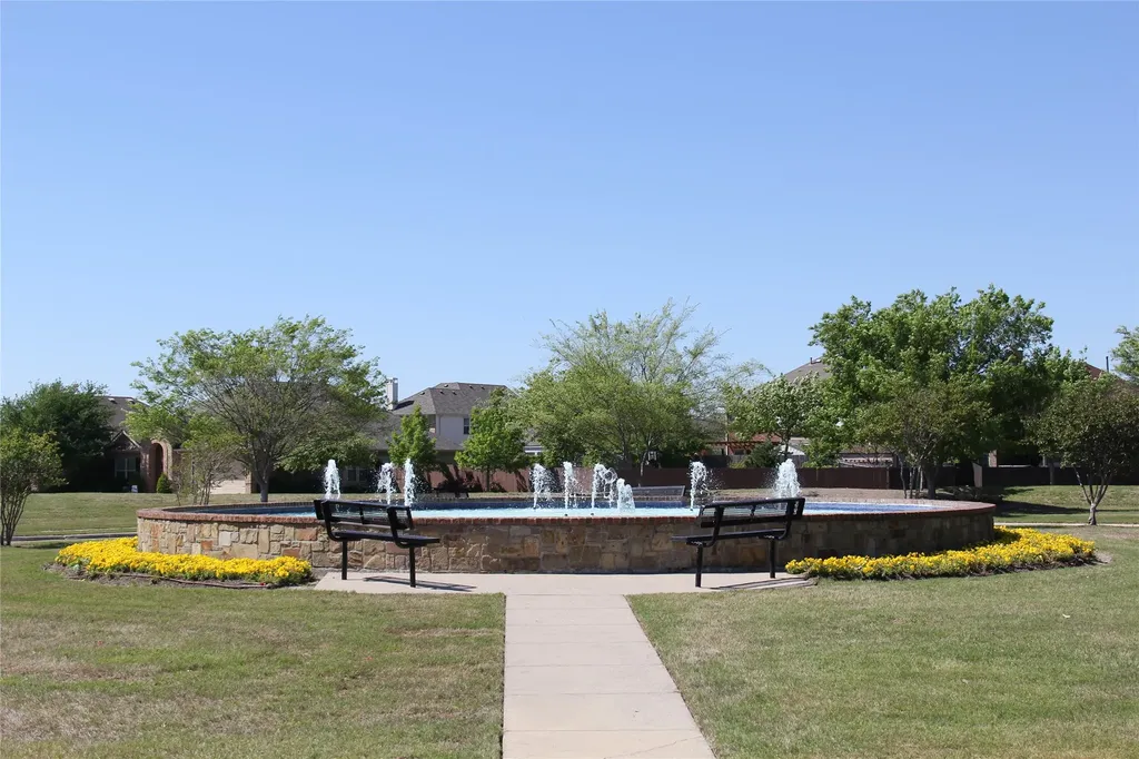1813 Rushpea Drive Royse City TX 75189