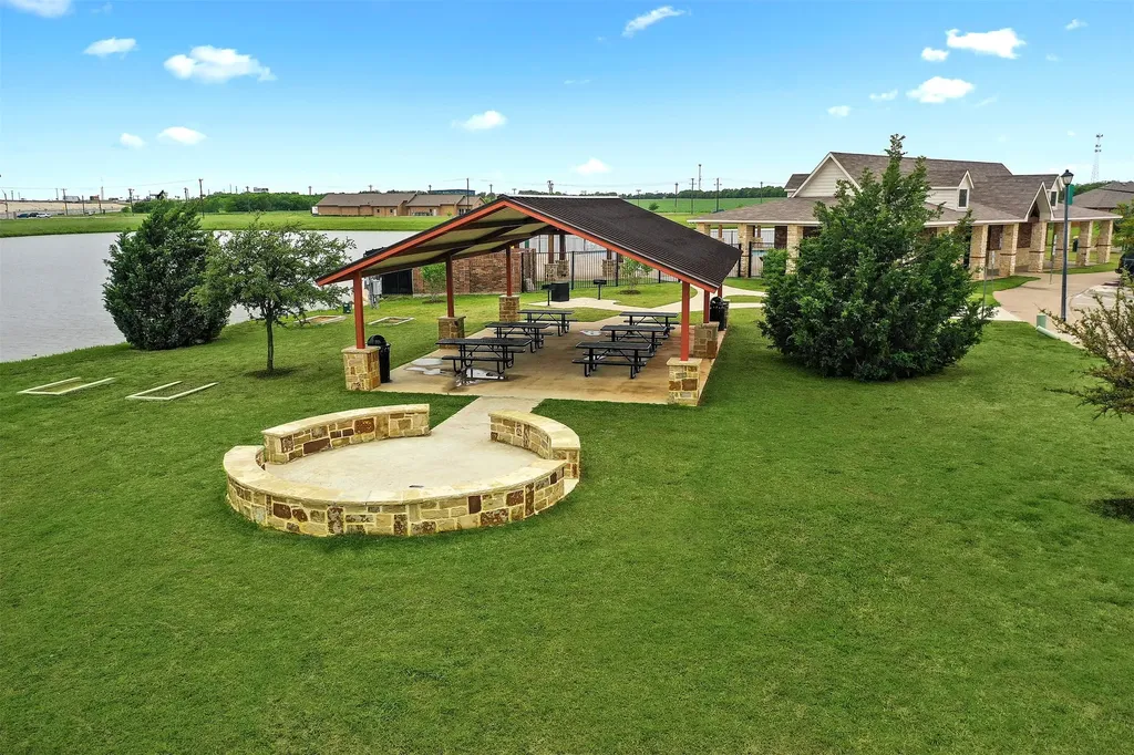 1813 Rushpea Drive Royse City TX 75189