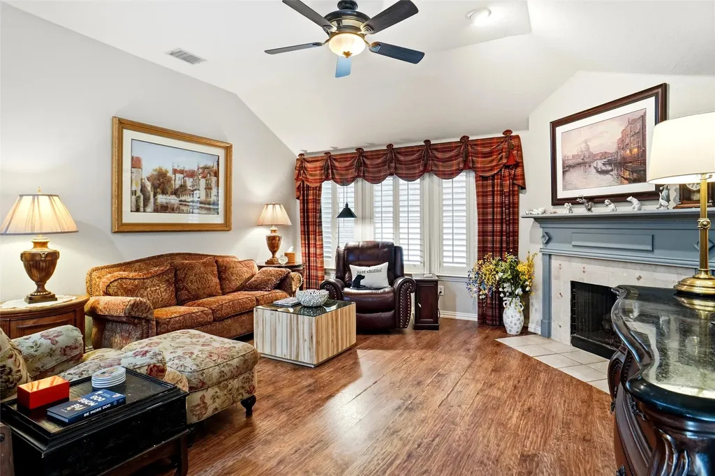 3127 Watercress Circle Arlington TX 76012