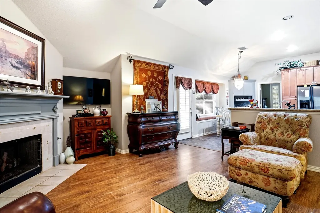 3127 Watercress Circle Arlington TX 76012