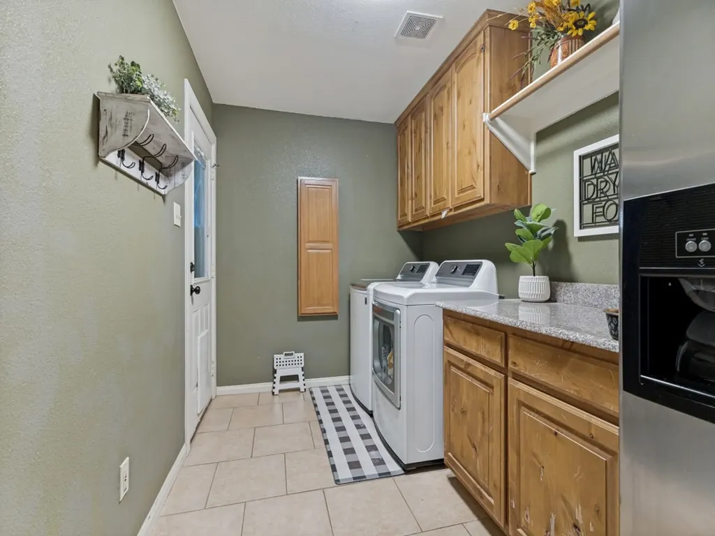 5584 Justine Place Fort Worth TX 76126