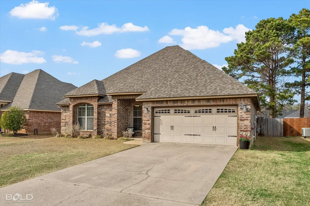 337 Wood Springs Haughton LA 71037