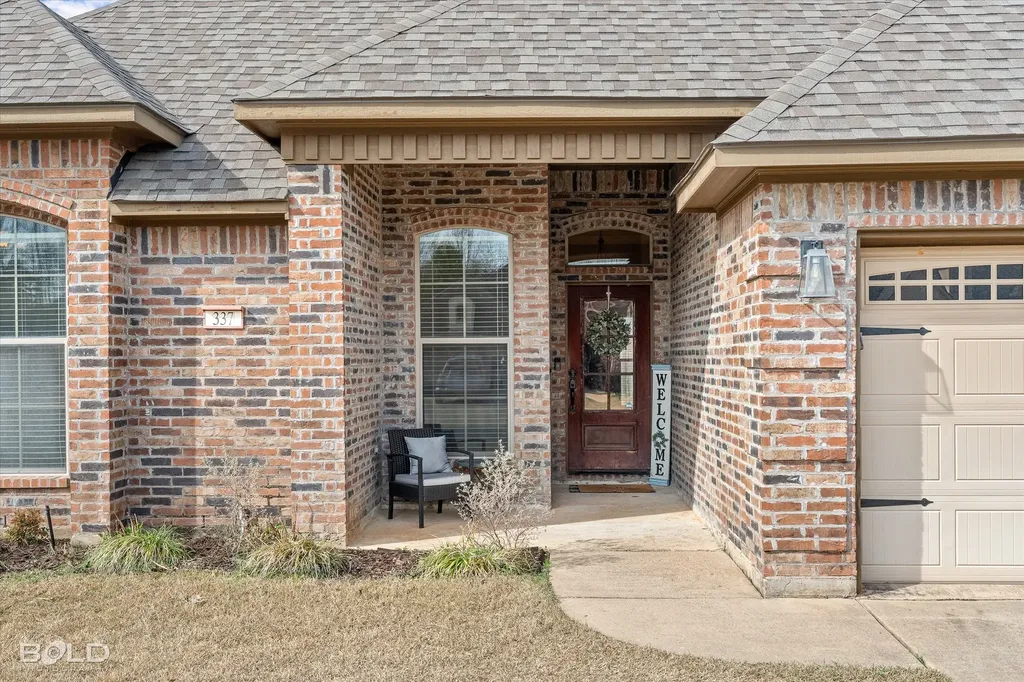 337 Wood Springs Haughton LA 71037