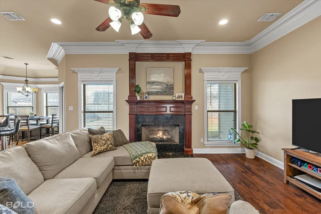 337 Wood Springs Haughton LA 71037
