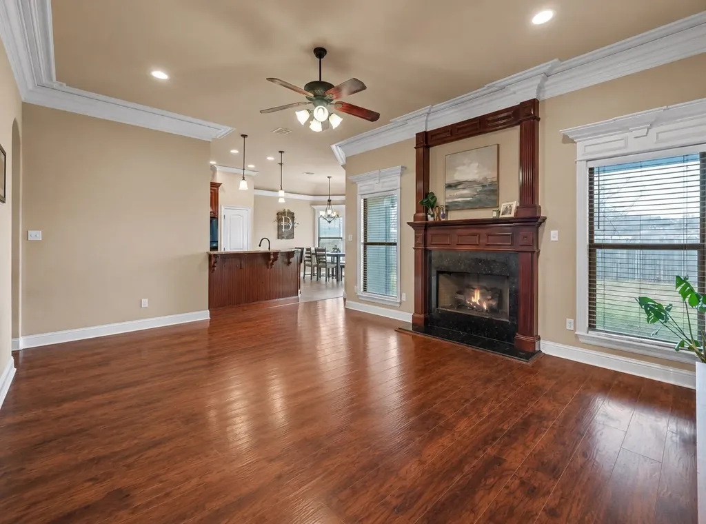 337 Wood Springs Haughton LA 71037