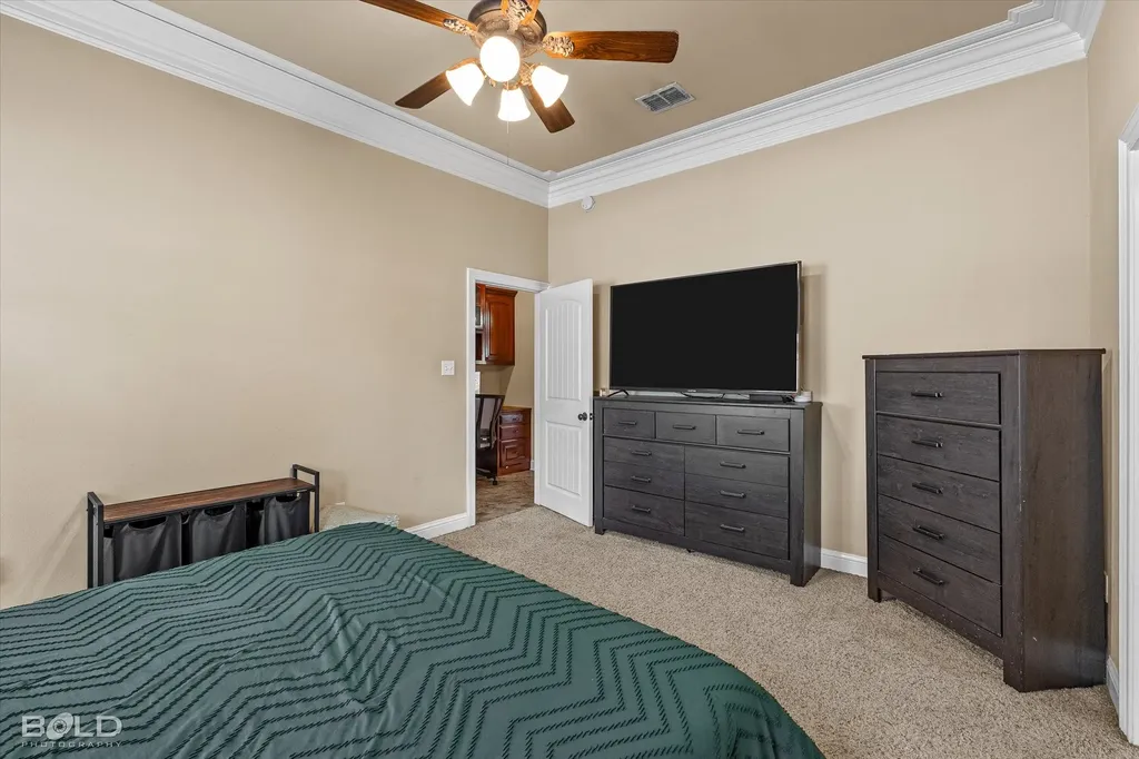 337 Wood Springs Haughton LA 71037