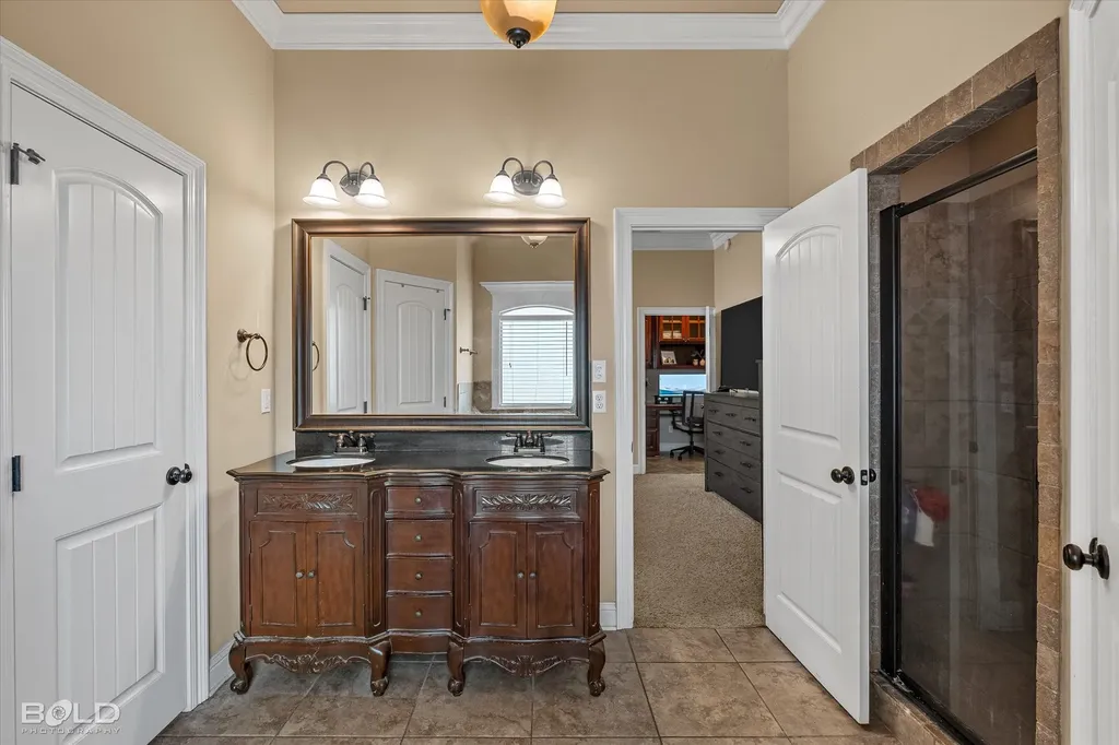 337 Wood Springs Haughton LA 71037