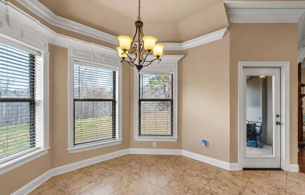 337 Wood Springs Haughton LA 71037