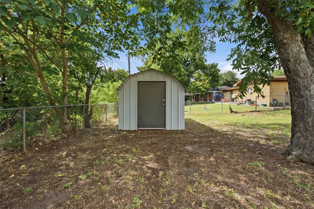 1389 N Wildwood Drive Stephenville TX 76401