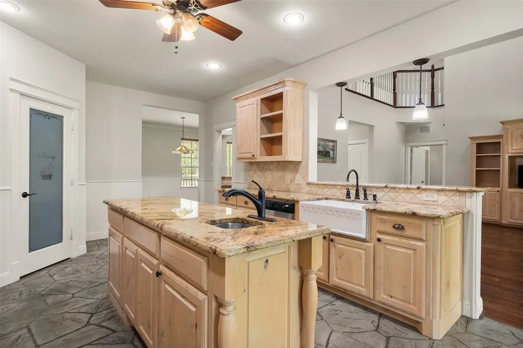 5545 Fm 416 Streetman TX 75859