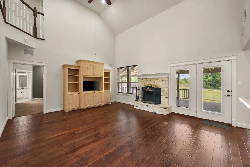 5545 Fm 416 Streetman TX 75859