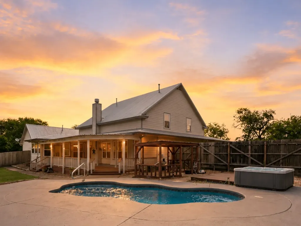 5545 Fm 416 Streetman TX 75859