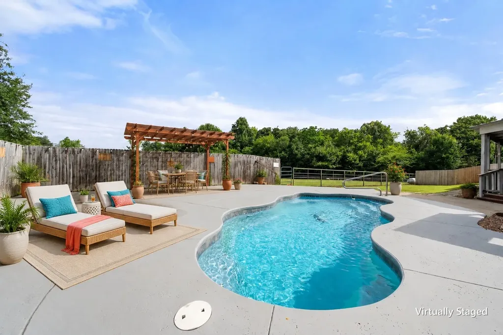 5545 Fm 416 Streetman TX 75859
