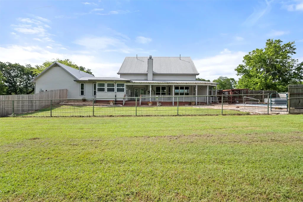 5545 Fm 416 Streetman TX 75859