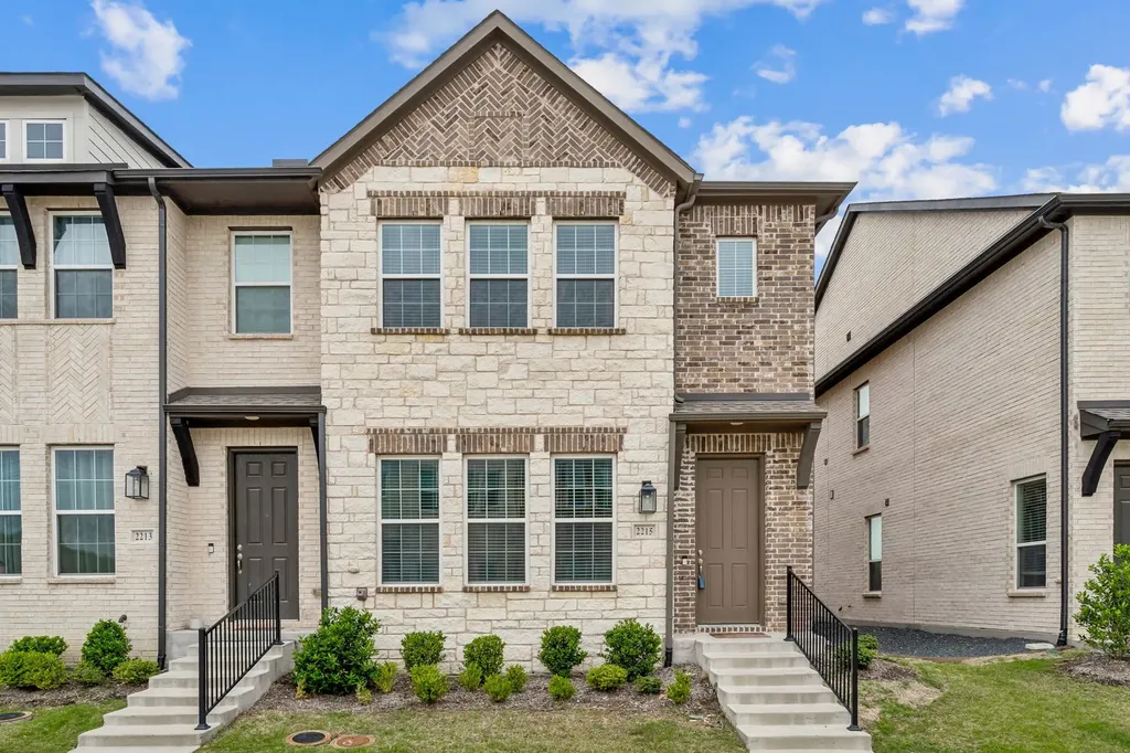 2215 Adena Springs Drive Allen TX 75013