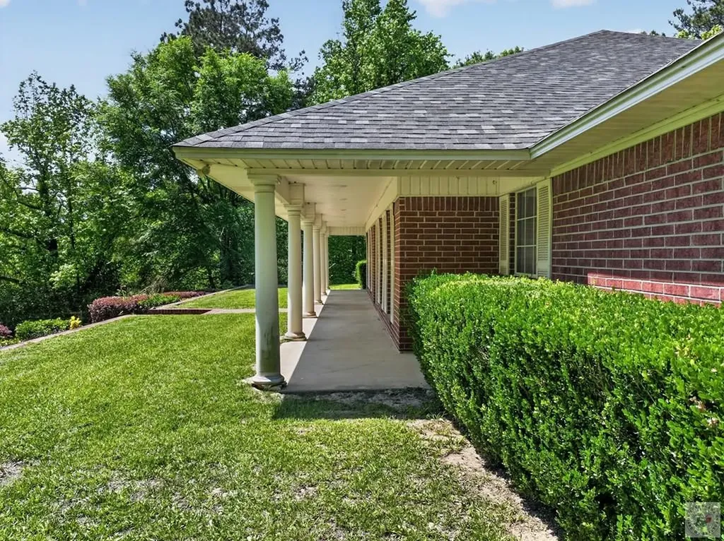 100 Barfield Lane New Boston TX 75570