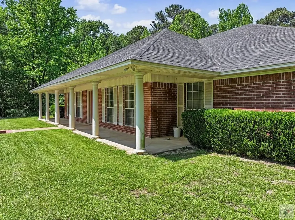 100 Barfield Lane New Boston TX 75570