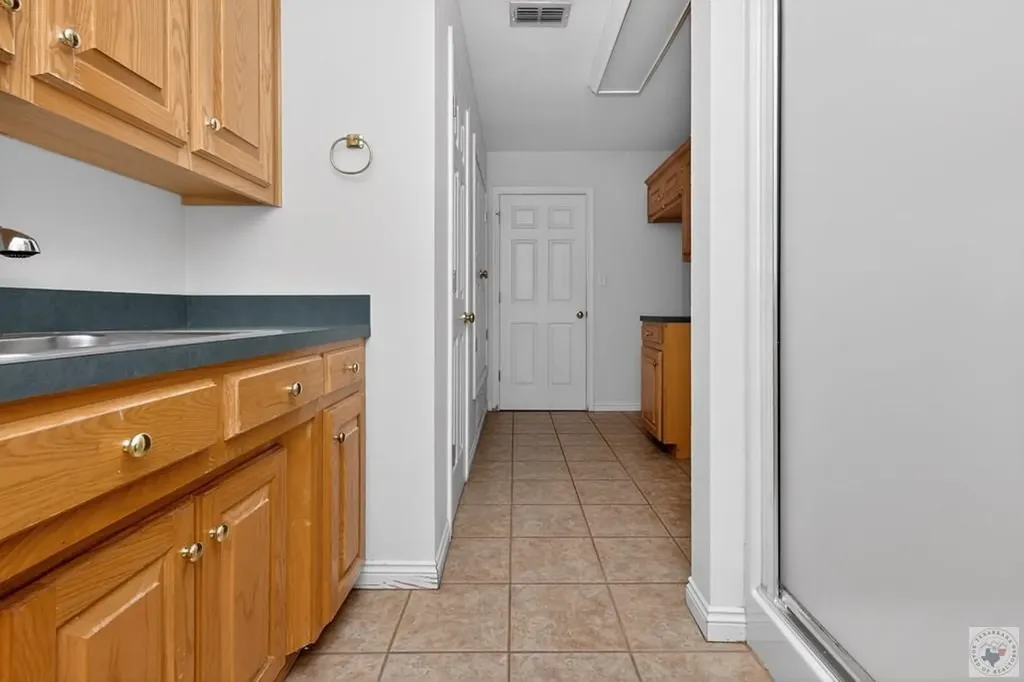100 Barfield Lane New Boston TX 75570