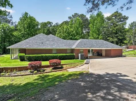 100 Barfield Lane New Boston TX 75570
