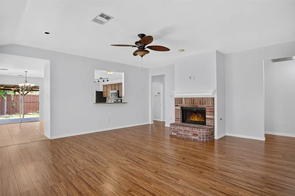 2805 Nandina Street Mckinney TX 75071