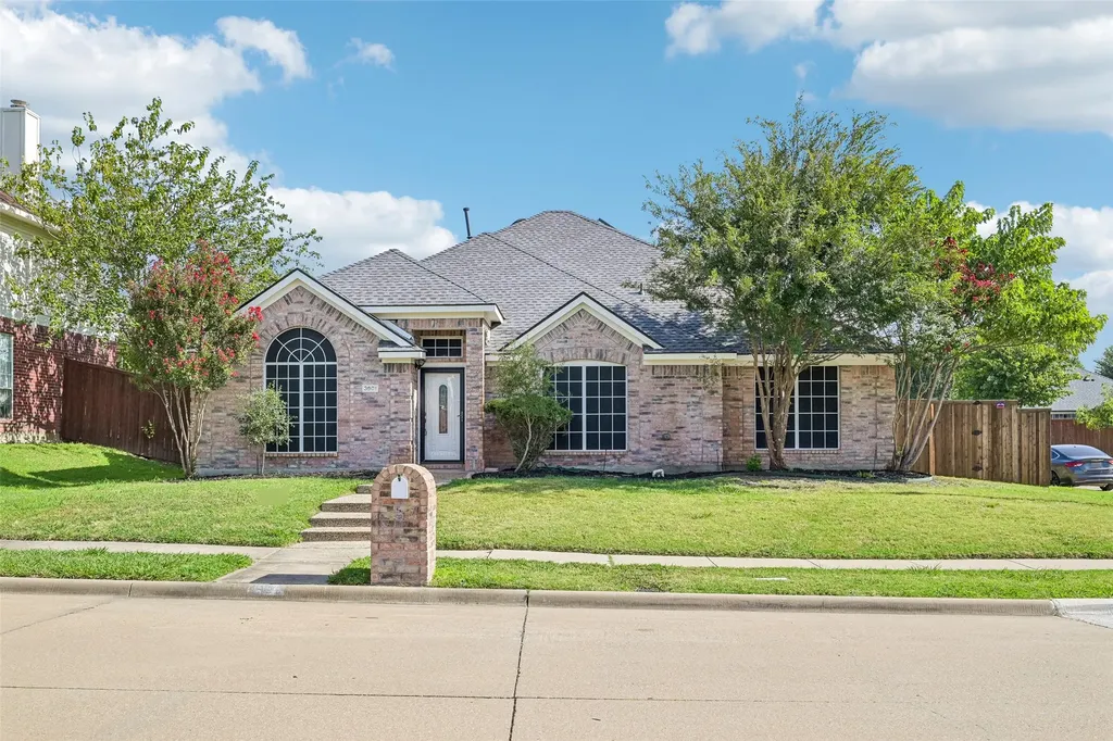 3901 Rolling Hills Drive Plano TX 75025