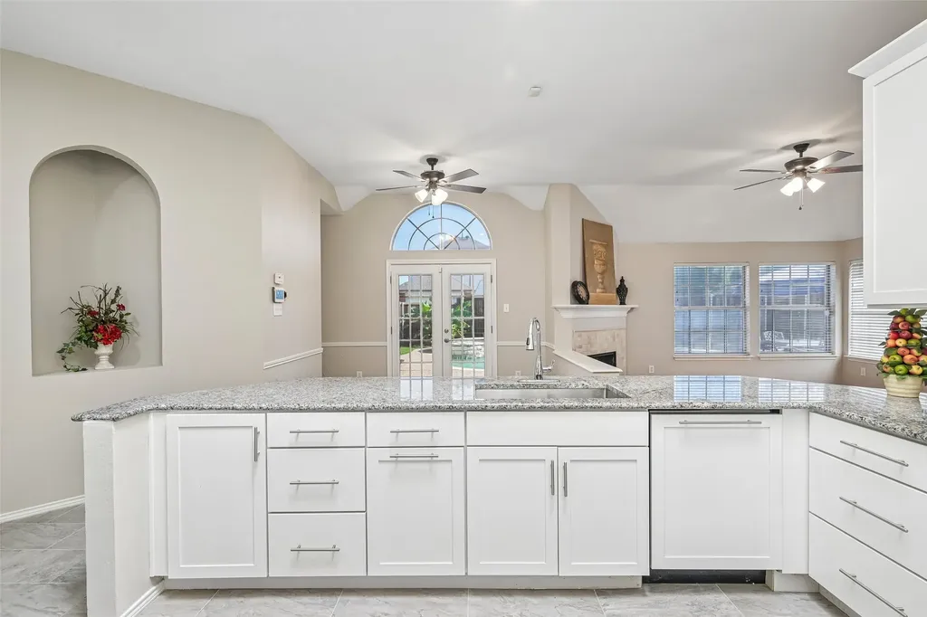 3901 Rolling Hills Drive Plano TX 75025