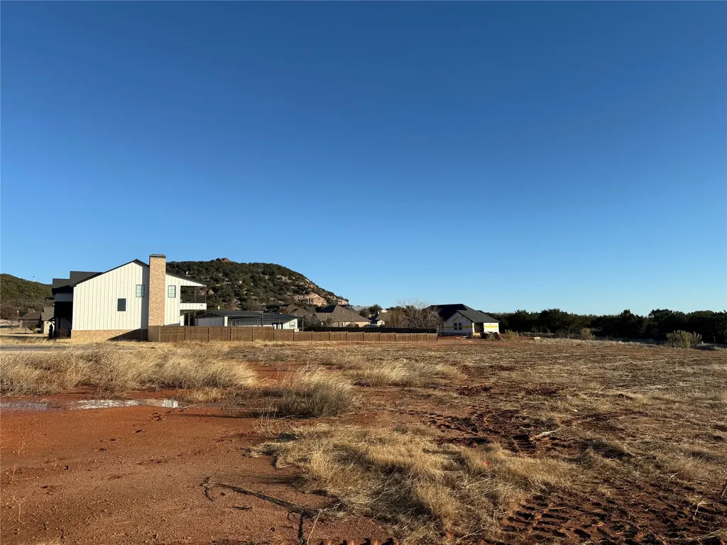 157 Garrett Tuscola TX 79562
