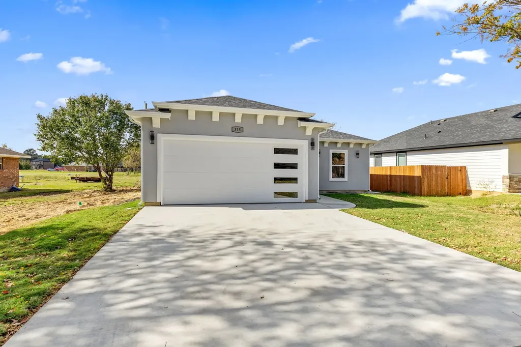 315 Windjammer Road Gun Barrel City TX 75156