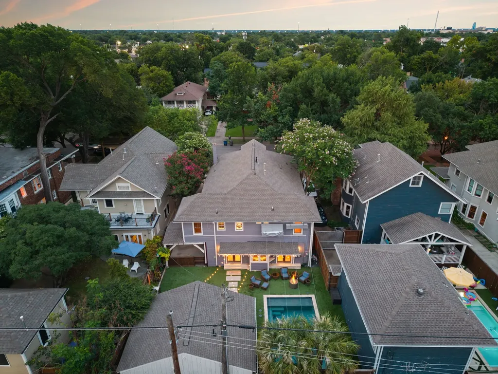 4933 Victor Street Dallas TX 75214