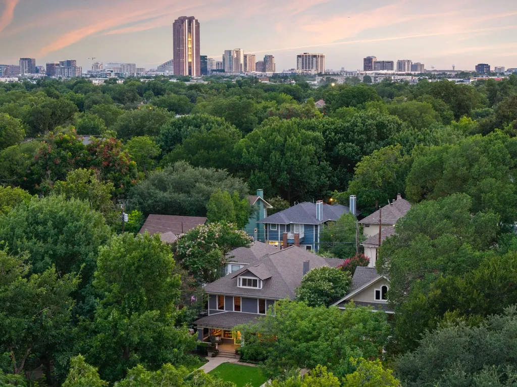 4933 Victor Street Dallas TX 75214