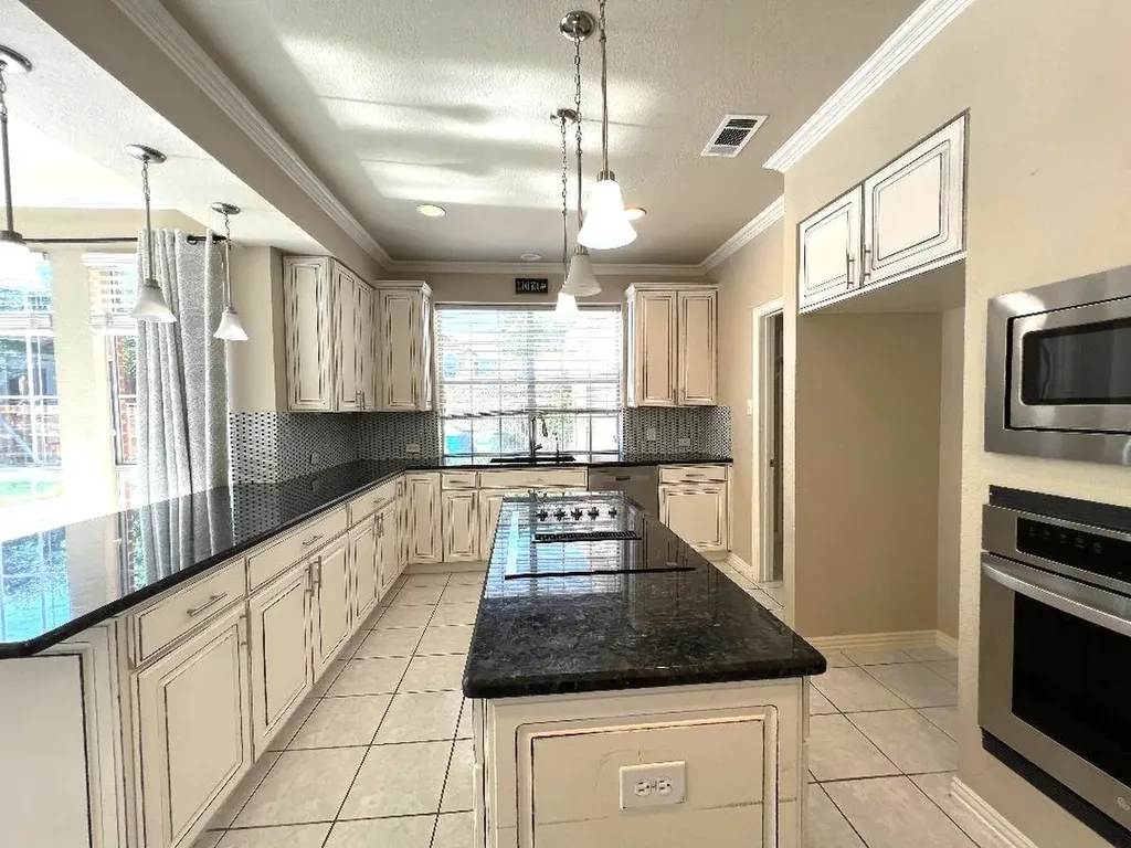 4133 Williams Court Grapevine TX 76051