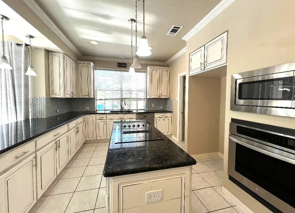 4133 Williams Court Grapevine TX 76051