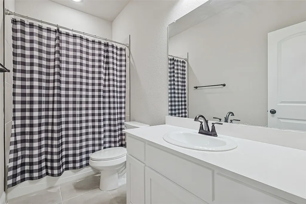 537 Oleander Drive Royse City TX 75189