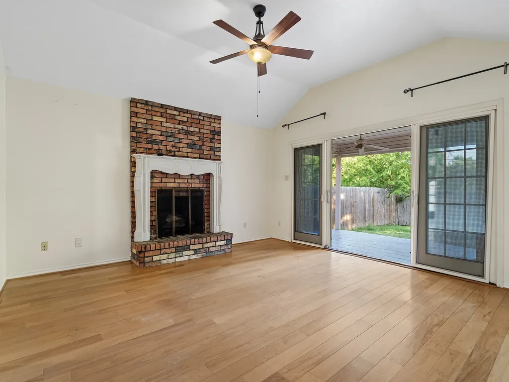 3113 Canton Street Greenville TX 75402