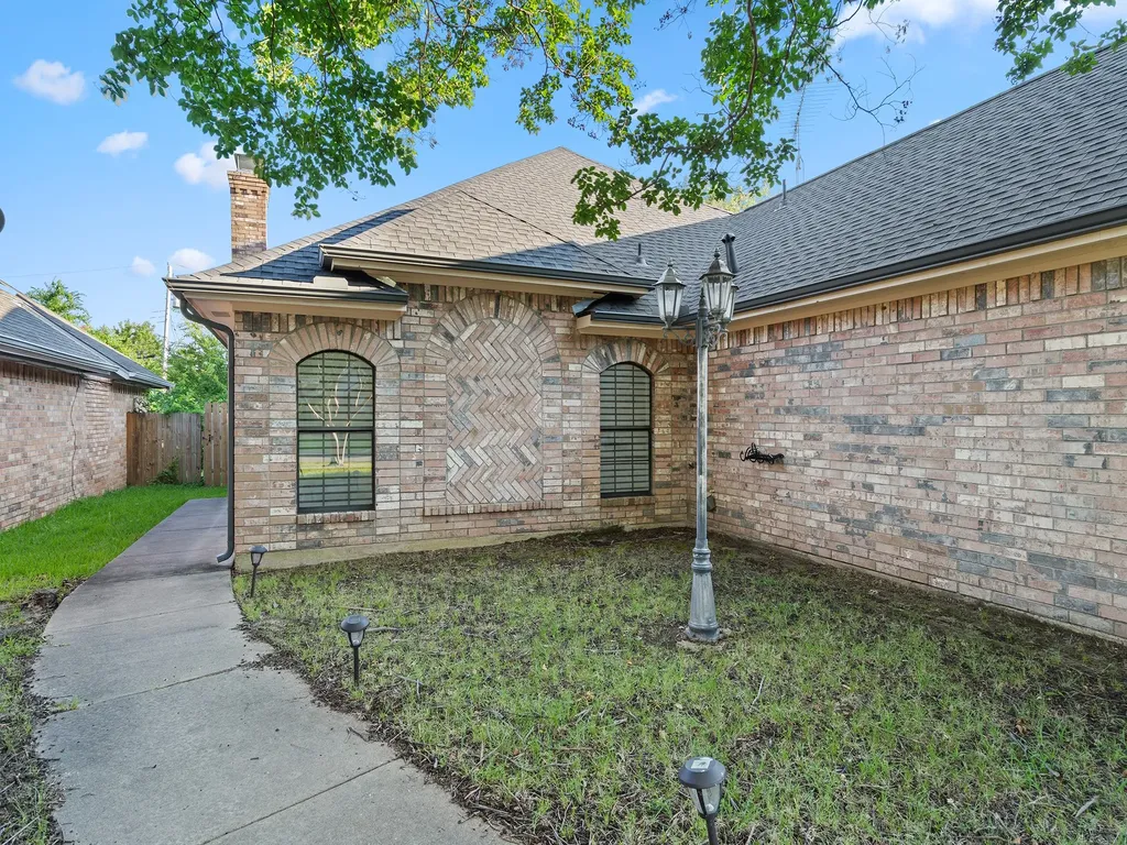 3113 Canton Street Greenville TX 75402