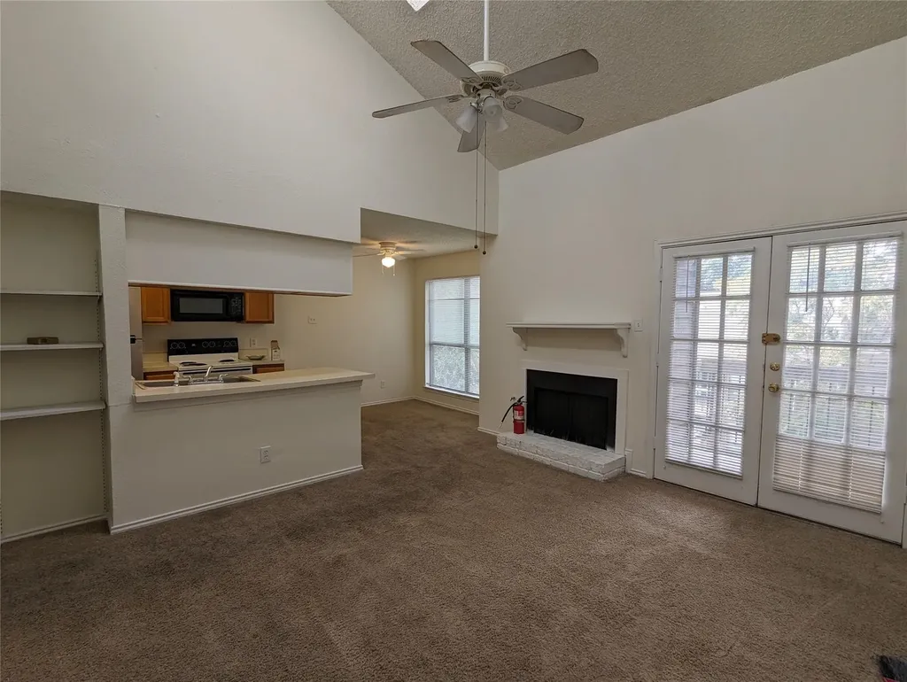 5750 Phoenix Drive Dallas TX 75231