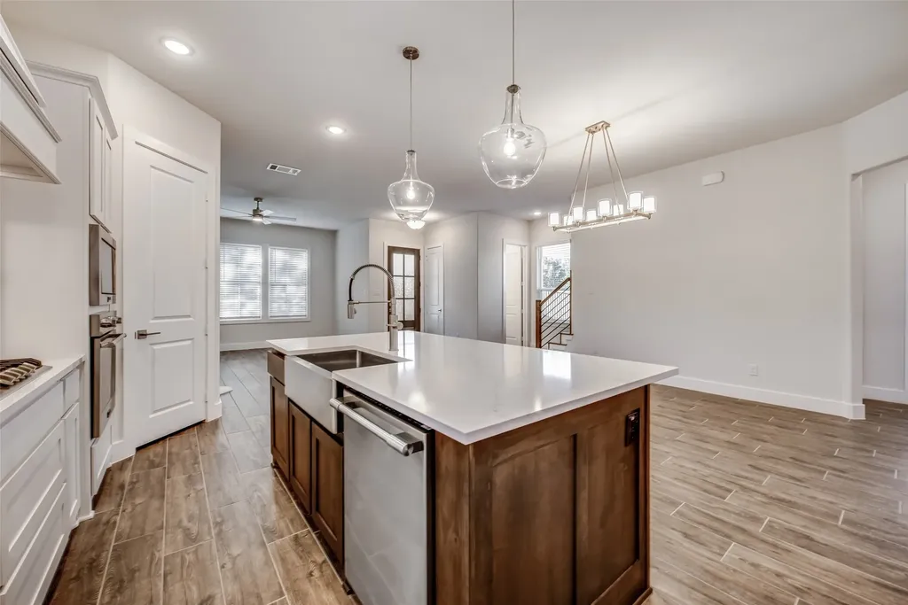 101 Magnolia Lane Westworth Village TX 76114
