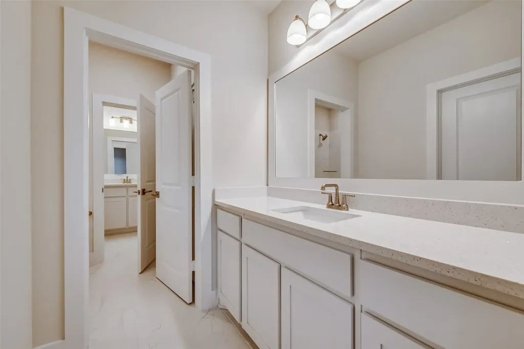 101 Magnolia Lane Westworth Village TX 76114