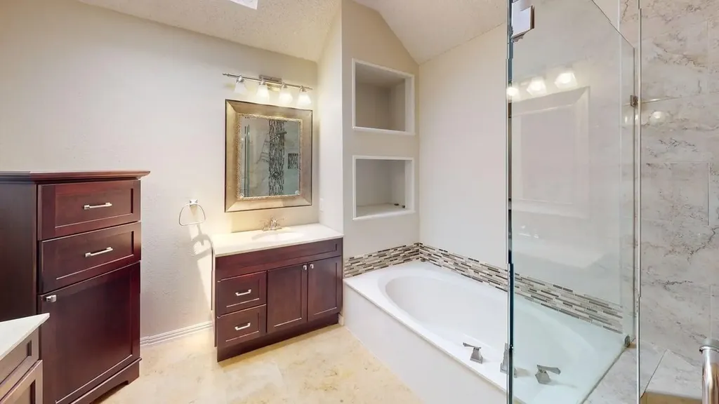 2209 Meadowstone Drive Carrollton TX 75006