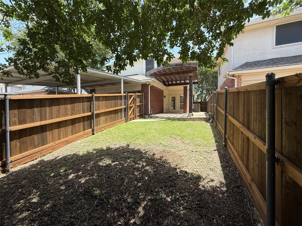 2209 Meadowstone Drive Carrollton TX 75006