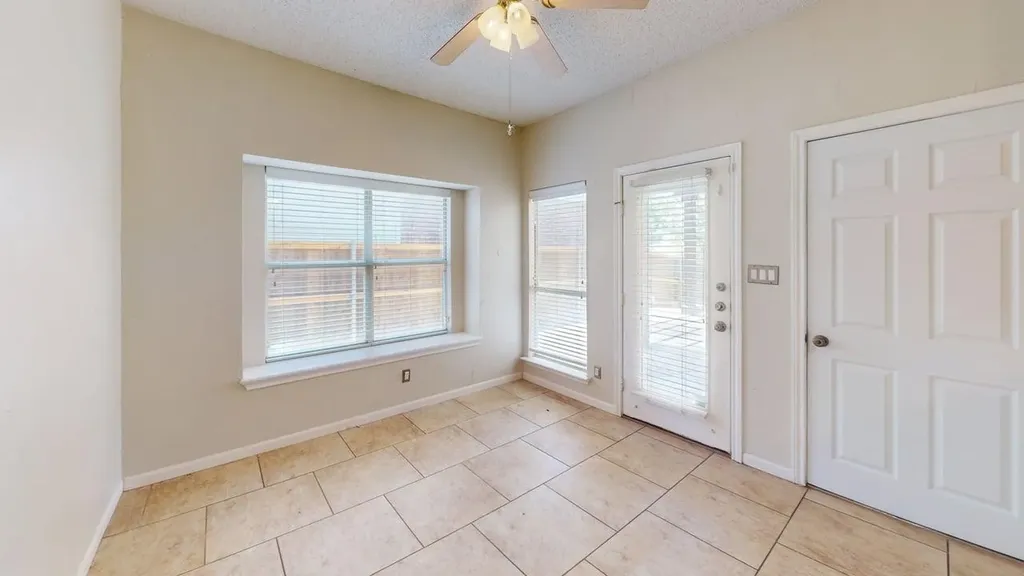 2209 Meadowstone Drive Carrollton TX 75006