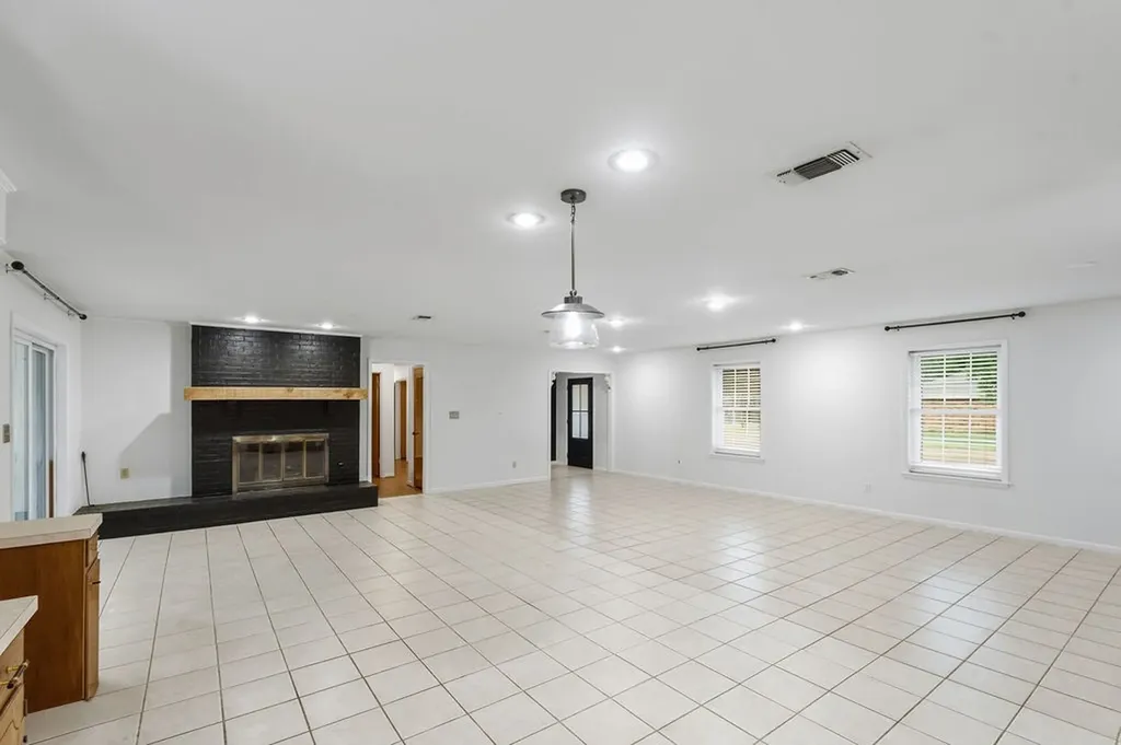 704 Marion Drive Winnsboro TX 75494