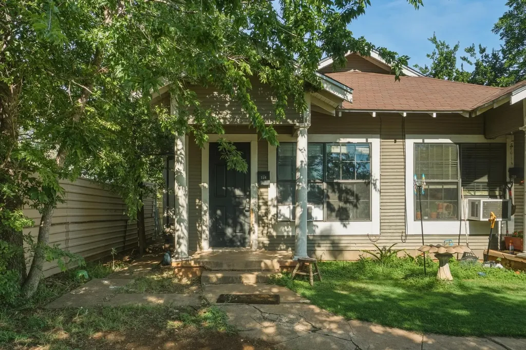 735 Victoria Street Abilene TX 79603