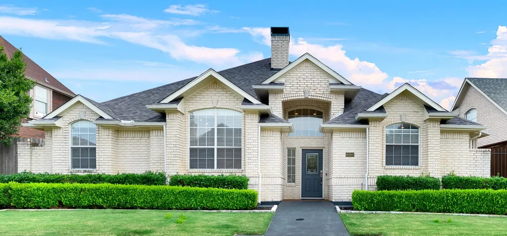 6064 Buffridge Trail Dallas TX 75252