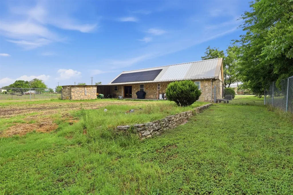5377 Fm 219 W Carlton TX 76436